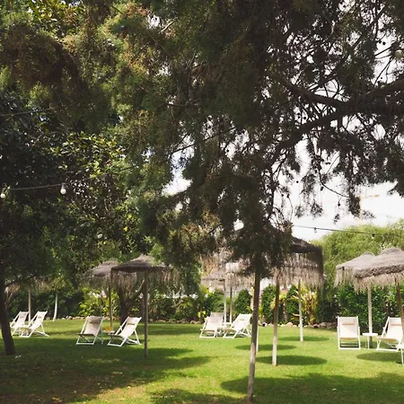 Almirante Otel 3*