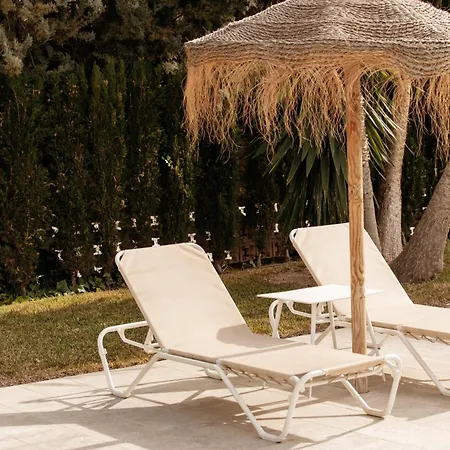 Almirante Otel 3*